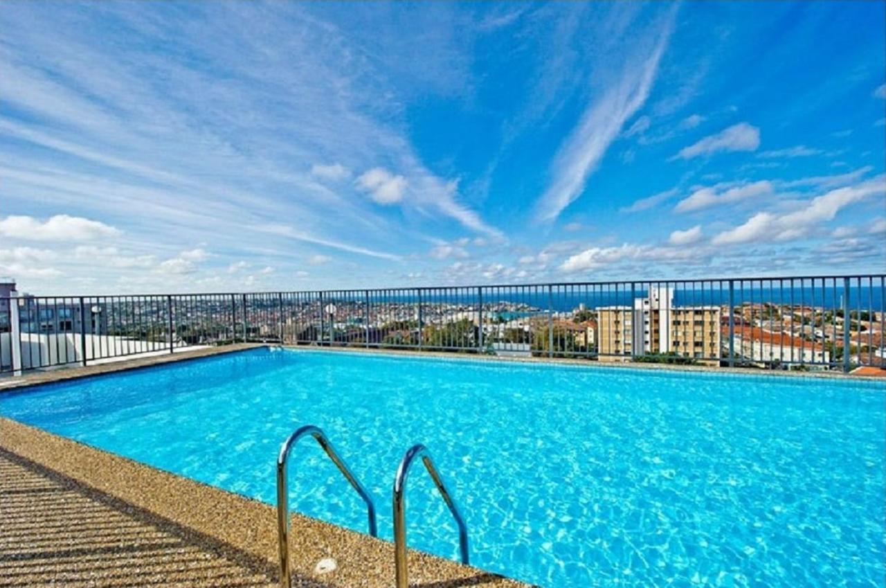 Holidayrento Bondi Beach Ocean View Rooftop Pool Сидни Екстериор снимка